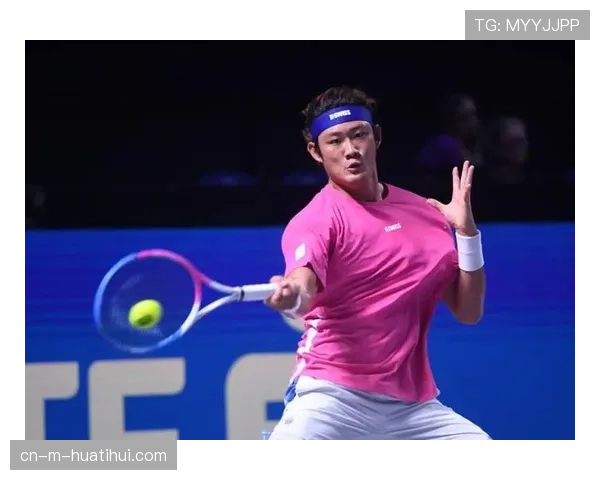 张之臻带伤拼尽全力仍遭逆转上海赛首轮出局连败延续奖金难掩失落